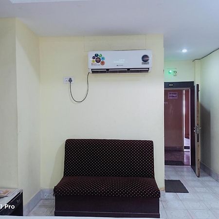 Hotel Ambassador Inn Gwalior Esterno foto